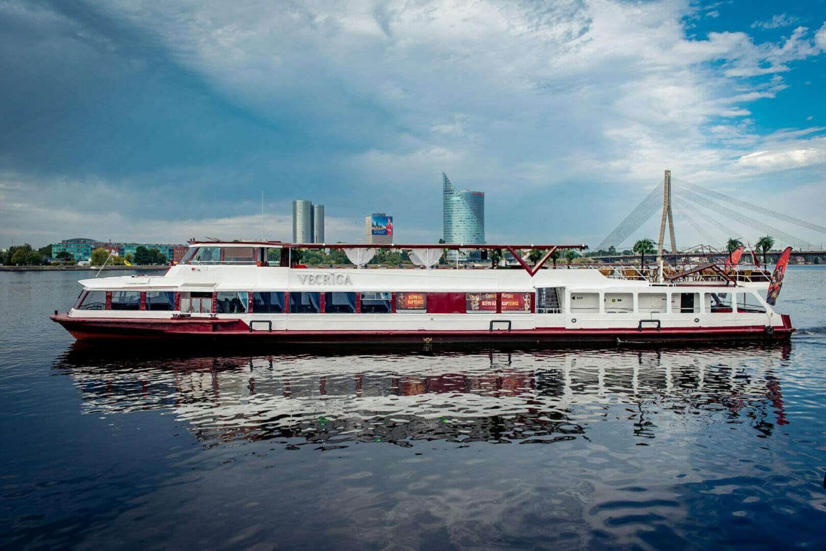 Boat trips on the Daugava, Riga Canal, Jurmala and Mezaparks